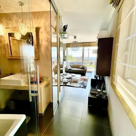 Hilltop Views, Design - Buda Hills - Free Garage, Private Garden, Ac * Budapesta
